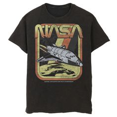 Grafic Tee Shirts, Retro Shirts Vintage Graphic Tees, Rocket Poster, Nasa Retro, Grafic Tees, Nasa Shirt, Retro Rocket, Poster Graphic, Dr Closet