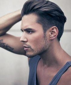 Haarverzorging tips voor mannen Modern Pompadour, Undercut Men, Pompadour Hairstyle, Best Barber, Beautiful Haircuts, Undercut Hairstyles