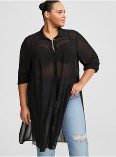 Clean Goth, Goth Plus Size, Front Splits, Tunic Tops For Women, Plus Size Tunic, New Street Style, Fashion To Figure, Maxi Shirt Dress, Plus Size Maxi