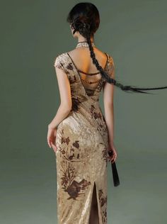 ❤︎Gold Velvet Cheongsam Dress❤︎ Image Swag, Cheongsam Dress, Gold Velvet, New Chinese, Gold Dress, Cheongsam, Hairstyles, Velvet, Wedding Dress