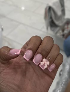 Charm Nail Designs, Nails For Back To School, Short Classy Nails, Pink French Tip, Overlay Nails, Drip Nails