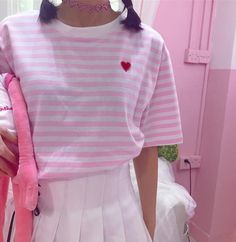 Pastel Aesthetic Clothes, Cute Pink T-shirt With Heart Print, Pink Heart Graphic T-shirt For Streetwear, Pink Heart-shaped T-shirt For Summer, Softgirl Outfits, Harajuku Pink, Kawaii Pink T-shirt With Screen Print, Pink Short Sleeve T-shirt With Heart Graphic, Aesthetic Outfits Vintage