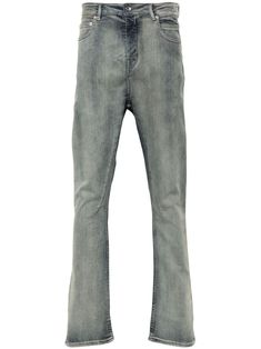 grey/blue cotton blend denim front button fastening faded effect belt loops classic five pockets low-rise slim cut City Shorts, Rick Owens Drkshdw, Balenciaga Triple S, Custom Watch, Summer Beach Wear, Short Suit, Sweaters Knitwear, Grey Blue, Cut Jeans