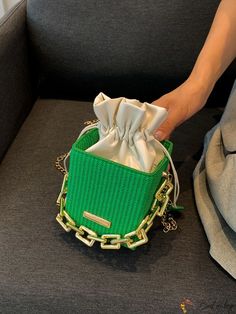 BirdinBag - Compact Drawstring Crossbody Bag with Metal Chain and Fashionable Design Drawstring Crossbody Bag, Green Details, Style Preppy, Polyvinyl Chloride, Diy Supplies, Bag Style, Box Bag, Metal Chain, Free Gifts