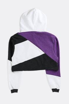 Patchwork cropped hoodie upcycled from 3 sweatshirts. Every piece is 1 of 1 and made from 100% recycled materials. Sourced and reworked in Canada MeasurementsSize: SCondition: Good vintage condition Material Composition: 50% cotton, 50% polyesterColour: Purple, black, white Reworked Nike, Wholesale Shoes, 1 Of 1, Reusable Bags, Crop Sweatshirt, Beauty Bag, Cardigan Coat, Active Wear Tops