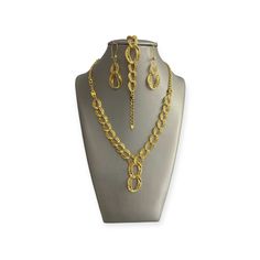 37.58 grams 3 pc set 18” chain 7.5” bracelet Luxury Long Gold Sets, Hand Set 22k Gold Luxury Necklace, Gold Link, Online Purchase, Fine Jewelry, Bracelet, Chain, Gold