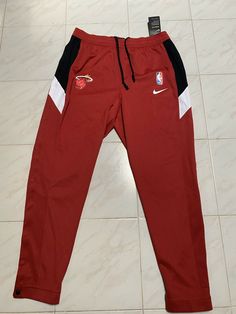 INike NBA Miami Heat Team Issued Warm-Up Pants Breakaway AV0847-608 Men 2XLT. Condition is "New with tags". Shipped with USPS Priority Mail. Ships fast Red Athleisure Basketball Bottoms For Sports Season, Athleisure Basketball Bottoms, Sportswear Bottoms With Pockets For Sports Events, Nike Moisture-wicking Basketball Bottoms, Nike Sportswear Bottoms For Basketball, Nike Sporty Basketball Bottoms, Nike Basketball Athleisure Bottoms, Nike Athleisure Basketball Bottoms, Casual Gym Bottoms In Team Colors