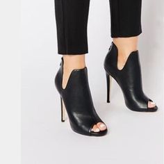 Peep Toe Cut Stiletto High Heel Ankle Boot Sandals #fashion #outfits #mayyourfashion #fashionstyle #womensfashion #shopaholic #fashionlover #dresslover #party Fall Winter Shoes, Womens Black Booties, High Heel Boots Ankle, Toe Boots, Black High Heels, High Heels Stilettos