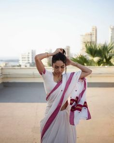 Chic Western Outfits, Sobhita Dhulipala, Saree Painting Designs, Sheer Mesh Dress, Desi Fashion Casual, Simple Sarees