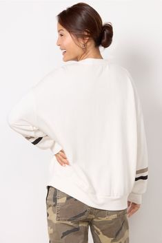 Stay sporty in the Game Day Sweatshirt from Z Supply, featuring a crew neckline, boucle lettering, and an oversized fit. You'll love it paired with leggings, denim, cargo pants, and more. | Z SUPPLY Women's Game Day Sweatshirt, Size XL, White Game Day Sweatshirt, Denim Cargo Pants, Denim Cargo, Large White, Game Day, Crew Neckline, Cargo Pants, The Game, Love It