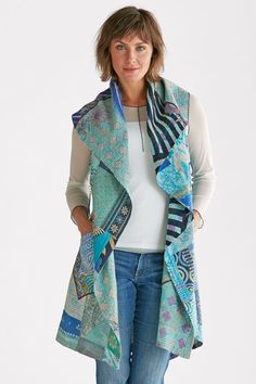 Kantha Vest, Kantha Quilting, Mieko Mintz, Quilted Clothing, Patchwork Vest, Wearable Art Clothing, Mode Tips, Quilted Clothes