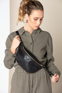 Waist Purse, Women Belt, Leather Sling Bag, Leather Fanny Pack, Women Leather Backpack, Leather Belt Bag, Bum Bag, Hip Bag, Waist Pack