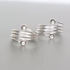 Silver Leg Rings For Women, Silver Mettelu, Leg Rings Jewelry Silver, Metti Designs Silver, Mettelu Designs Silver, Toe Ring Designs Silver, Leg Finger Ring