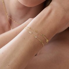 Inez Initial Bracelet/Anklet - Gold Plated Oak And Luna, Initial Bracelet Gold, Bracelet Initial, Bracelet Minimalist, Trendy Bracelets, Initial Name, Letter Bracelet, Personalized Pendant, Personalized Anniversary