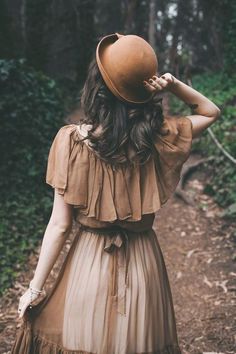 Pinterest: @treble1098                                                                                                                                                                                 More Mori Girl, 인물 사진, Beauty Photography, A Dress, Victoria Beckham