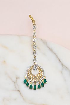 Delicate AD/CZ Green Color Maang ka Tikka with Silver plated.  Please refer to the picture for size. Height = 95 mm || Width = 11 mm If you have any other questions, feel free to contact us. Check out our other listings at: https://www.etsy.com/shop/mdbeadworks JEWELLERY CARE Protect your Jewellery from Sharp Blows, Scratches, and Extreme Temperatures. Avoid Contact With Perfumes, Sprays, Chemicals, and Water. Keep your Jewellery in a Clean, Dry, and Airtight Box. Wipe it using a Soft Cloth Regu Luxury Temple Jewelry Tikka With Meenakari, Luxury Temple Jewelry Tikka As Gift, Luxury Stone Work Tikka For Celebration, Forehead Jewelry, Jewelry Pakistani, Pakistani Jewelry, Party Wear Indian Dresses, Fun Quotes, Stone Gold