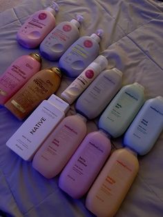 Eos Body Wash, Coconut Hygiene Products, Method Body Wash, Feminine Products, Hygiene Tips, Beauty Routine Tips