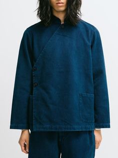 mode hommes : veste, bleu sombre, indigo, style asiatique Diy Blouse, Blouse Diy, Fashion Blouse Design, Fashion Blouse, Blouse Pattern, Kimono Fashion, Blouse Design, Japanese Fashion