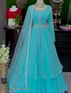 Fancy Gowns Indian, Gown Stitching Ideas, Ladies Frock Design, Long Frocks For Kids, Stylish Outfits Casual, Stylish Prom Dress, Keep Quiet