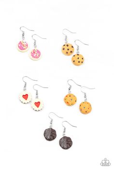 The sugary bakery inspired frames feature pairs of chocolate chip, sugar, chocolate, candy, and shortbread cookies. All earrings attach to standard fishhook fittings. Sold as a set of 5 for $5 Paparazzi Accessories Jewelry, Cookie Kit, Earring Kit, Cookies For Kids, Funky Earrings, Kids Earrings, Fish Hook Earrings, Paparazzi Accessories, Childrens Jewelry