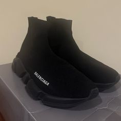 Speed Recycled Knit Sneaker In Black Socks Sneakers Great Condition Worn 2 Times Shoes Balenciaga, Balenciaga Speed, Socks Sneakers, Knit Sneakers, Balenciaga Shoes, Black Socks, Womens Shoes Sneakers, Balenciaga, Black Color