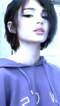 The Butterfly Haircut, Haircut Tips, Tomboy Haircut, Trendy Bob, Haircut Tip, Butterfly Haircut, Trendy Bob Hairstyles, Short Grunge Hair, Short Hair Tomboy