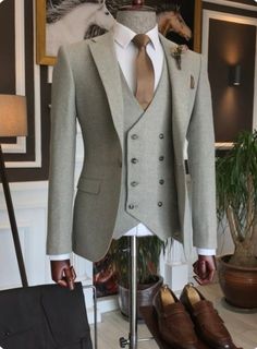 Male Waist, Blazer Waistcoat, Grey Slim Fit Suit, Classic Suits, Gentlemen Wear, Classy Suits, Wedding Suits Groom, Dress Suits For Men