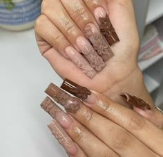 Neutral Medium Nails, Long Fall Nails Acrylic, Sweater Nails Brown, Brown And Nude Nails, Brown Fall Nails Acrylic, Brown Flower Nails, Fall Flower Nails, Fall Baddie Nails, Jan Nails