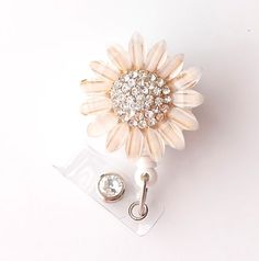 Gold Sunflower Bling - Pretty Badge Holder - Bling Badge Reel - Stylish ID Badge Clip - Nurse Jewelry - Medical Assistant Accessories, Nursing Tips, Future Nurse, Nicu Nurse, Pediatric Nursing, Medical Assistant