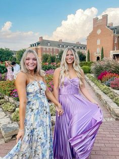 Formal Dresses Sorority Long, Sorority Formal Pictures, Sorority Formal Dress Long, Sorority Formal Dress, Fetch Rewards, Purple Long Dress, Prom Picture Poses