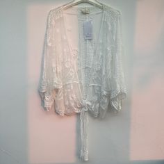 Nwt Ember Sheer Lace Kimono Style Floral Embroidered Tie Top Xl White Get $10 Credit! Don’t Have An Account? Sign Up On The Poshmark App Or At Poshmark.Com & Use My Code Cre8tvnrg To Get $10 To Spend On Your First Purchase! 100% Reliable 5 Star Seller Poshmark Ambassador Shop My Closet And Make Me A Fair Offer Remember Poshmark Takes 20%! Don’t Forget To Bundle!!! Discount On Total And Shipping!!! Non-Smoking Home No Partial Refunds Fast Shipping Elegant Floral Embroidered Summer Kimono, Wedding Kimono With Floral Embroidery, Summer Wedding Open Front Kimono, Elegant Embroidered Beach Kimono, Elegant Beach Kimono With Embroidery, Spring Wedding Kimono With Floral Embroidery, Spring Wedding Embroidered Kimono, White Long Sleeve Kimono With Lace Trim, White Embroidered Spring Cover-up