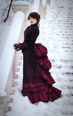 Gothic Wedding Dresses, Victorian Wedding Dress, Bustle Skirt, Victorian Dresses, Gothic Wedding Dress, Bustle Dress, Jewelry Victorian, Victorian Costume, Victorian Goth