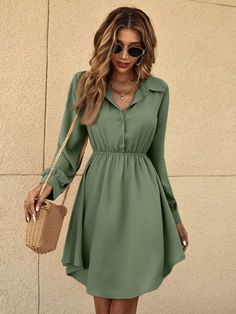 Fall/winter Dresses, Wrap Dress Outfit, Thrift Inspo, Magazine Editor, Clothes Wishlist, Plain Shirt, Belted Shirt Dress, Summer Styles, Short Dresses Casual