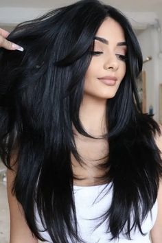 @glamourbycee Straight Layered Hair, Black Hair Dye, Hairstyles For Layered Hair, Long Dark Hair, Haircuts For Medium Hair