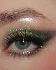 Green Sparkly Makeup, Olive Green Makeup Look, Debs Makeup, Slytherin Makeup, Slytherin Wedding, Christmas Eyeshadow Looks, Eye References, Scarah Screams, Slytherin Vibes