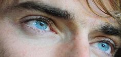 Blue Eyes Aesthetic, Dark Blue Eyes, Blue Eyed Men, Light Blue Eyes, Ocean Blue Eyes, Bright Blue Eyes, Stormy Sea, White Angel