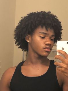 Curly Afro Women, Shirt Afro Hairstyles, Curly Afro Black Man, Twist Outs On Natural Hair Short 4c Men, Curly Hairstyles Black Man, Male 4c Hairstyles, 4b Natural Hair Men, Afro Curls Men, Small Afro Men