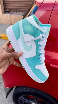 Trendy Shoes For Teen Girls, Nike Shoes Teen Girl, Summer Jordans, Dream Shoes Jordans, Cute Air Jordans, Sneakers Fashion Women's Nike, Baddie Shoes Sneakers, Cute Shoes For Teen Girls, Tenis Nike Jordan