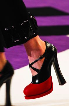 Mary Jane Pumps, Fabulous Shoes, Chic Accessories, Prada Shoes, Dream Shoes, Shoe Lover, Beautiful Shoes, Milan Fashion Week, Christian Louboutin Pumps