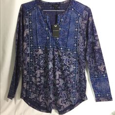 Lucky Brand Blue Cotton Modell Print Fabric Long Sleeve Top Brand New With Tags's Super Cute Casual Blue Paisley Print Tops, Blue Cotton Tops With Paisley Print, Blue Paisley Print Beach Top, Blue Paisley Print Top For Fall, Beach Blue Tops With Paisley Print, Blue Paisley Print Casual Blouse, Blue Paisley Print Top For Vacation, Blue Boho Print Top For Fall, Blue Boho Print Tops For Fall