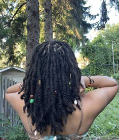 Short Locs With Shells, Dreadlock Hairstyles Women Black, Wolf Cut Locs, 200 Locs, Layered Locs, Fluffy Locs, Happy 6 Months, Head Wrap Tutorial, Short Dreadlocks Styles