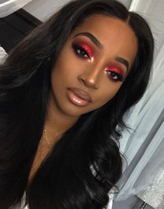 Makeup Cantik, Makeup For Black Skin, Red Eyeshadow, Red Makeup, Makeup Eye Looks, Glamour Makeup, Dark Skin Makeup