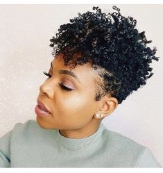 Hair inspo Natural Short Cuts, Tapered Natural Hair Cut, Big Chop Natural Hair, Coiling Natural Hair, Hair Expo, Short Natural Haircuts, Cabello Afro Natural, Tapered Natural Hair