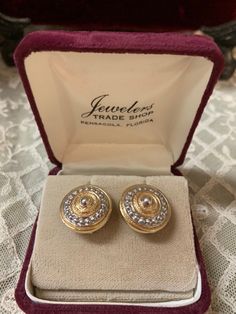 Vintage C.I.G. 14kt Textured Domed Button Omega Back Earrings Pierced 13.2g Beautiful 14k gold Textured Domed Button Omega Backed Pierced Earrings  These stunning earrings  are a whopping 13.2g  They are marked 14k  (also electronic gold tested) Hallmarked C.I.G Theses are approx 20.4mm around  And 7mm dome  These are textured 14k yellow gold with a ring and the center of white gold  These will come In the vintage Jewelers Trade Box Pictured *All precious metals are tested with a professional electronic tester to insure purity * Buffalo nickel not included for size reference only ! Shipped Free priority and insured! PLEASE look at all pictures carefully as they are the main part of the description! If you have any questions or would like additional pictures please ask.  This is in pre owne Gold Screw Back Earrings For Formal Occasions, Gold Diamond Earrings With Screw Back For Wedding, Gold Cluster Earrings For Formal Occasions, Gold Diamond Earrings With Screw Back For Anniversary, Classic Gold Cluster Earrings For Formal Occasions, Heirloom Gold Diamond Earrings, Gold Heirloom Diamond Earrings, Gold Diamond Screw Back Earrings For Wedding, Heirloom Gold Diamond Round Earrings