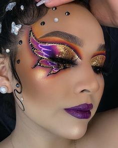 Makeup Papillon, Fairytale Makeup Looks, Feline Makeup, Mardi Gras Makeup, Masquerade Makeup, Catwalk Makeup, Carnival Makeup, Queen Makeup