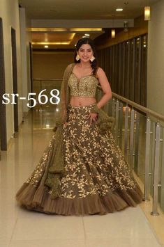 Rani Mukerji, Lehnga Dress, Net Lehenga, Indian Gowns Dresses, Design 2023, Wedding Sarees, Indian Gowns, Party Wear Lehenga, Indian Bridal Outfits