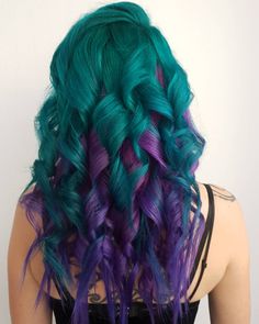 Loving these dark teal + purple curls by @hair_pavlova - try our Twilight Pack for a similar look! #lunartides #tealhair #purplehair Ombre Split Dye, Blue And Purple Hair Dye Ideas, Green And Purple Highlights, Teal And Purple Hair, Purple Curls, Beautiful Hairstyles For Long Hair, Christmas Hair Color Ideas, Christmas Hair Color