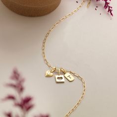 This 14K gold paperclip chain is the perfect choice for creating a beautiful, lightweight necklace. At 2mm thick and 14k gold, it is durable yet won't weigh you down. Easily add your favorite pendant or charm for a unique look.✪ Material: 14K or 10K Gold 100% guaranteed, Not gold-filled or plated Lobster Closure Link Size: 2mm x 6mmAvailable in 14K Yellow, White, or Rose Gold✪ This item will be shipped within 24 hours.✪ Returns are accepted within 2 weeks Yellow Gold Oval Link Charm Necklace For Gift, Gold Paperclip Chain Necklace With Charms, Recycled Gold Pendant Charm Necklace With Cable Chain, Minimalist Oval Link Charm Necklace As Gift, Paperclip Charm Necklace With Cable Chain For Gifts, Yellow Gold Charm Necklaces With Square Pendant, Dainty 14k Gold Charm Necklaces With Paperclip Chain, Yellow Gold Initial Pendant Charm Necklace With Box Chain, Dainty 14k Gold Charm Necklace With Paperclip Chain