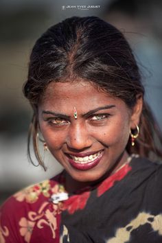 Gypsy looks at the Pushkar Indian Woman, Photography Portraits, People Of The World, World Cultures, Interesting Faces