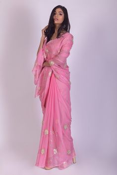 Soft pink chiffon saree with jaal embellishments and jari flowers sprinkled all-over. Comes with blouse.
Components:2
Embellished
Fabric:Chiffon, Crepe
Color:Pink
Aari flowers in dual color are attached with sequins all over - Aza Fashions Pink Chiffon Saree, Embellished Saree, Simple Saree Designs, Dresses Traditional, Indian Saree Blouses Designs, Simple Sarees, Indian Fashion Saree, Indian Dresses Traditional, Calf Length Dress